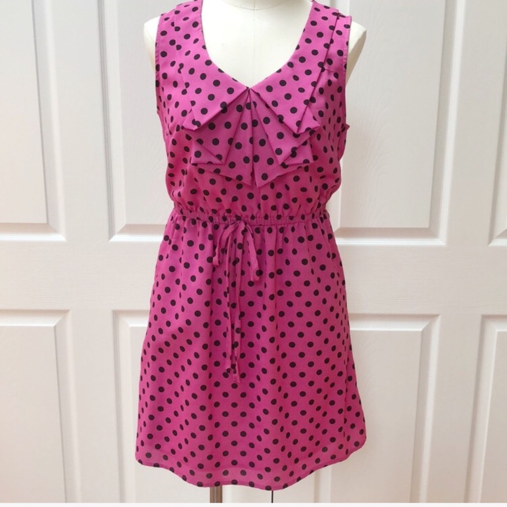 Pink and black polka dot sleeveless dress M